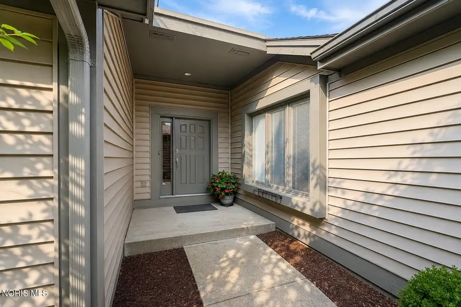 3062 Pleasant Hill Road, Maumee, OH 43537 - #2