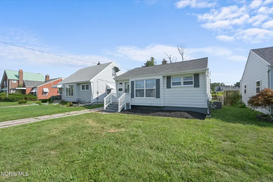 2730 104th Street, Toledo, OH 43611 - #3