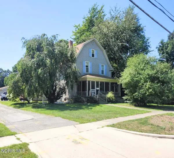 203 W Jackson Street, Fostoria, OH 44830