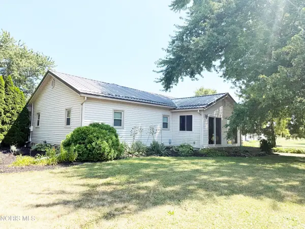 6543 N County Road 5, Fostoria, OH 44830