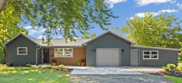 120 Edgewood Avenue, Delta, OH 43515