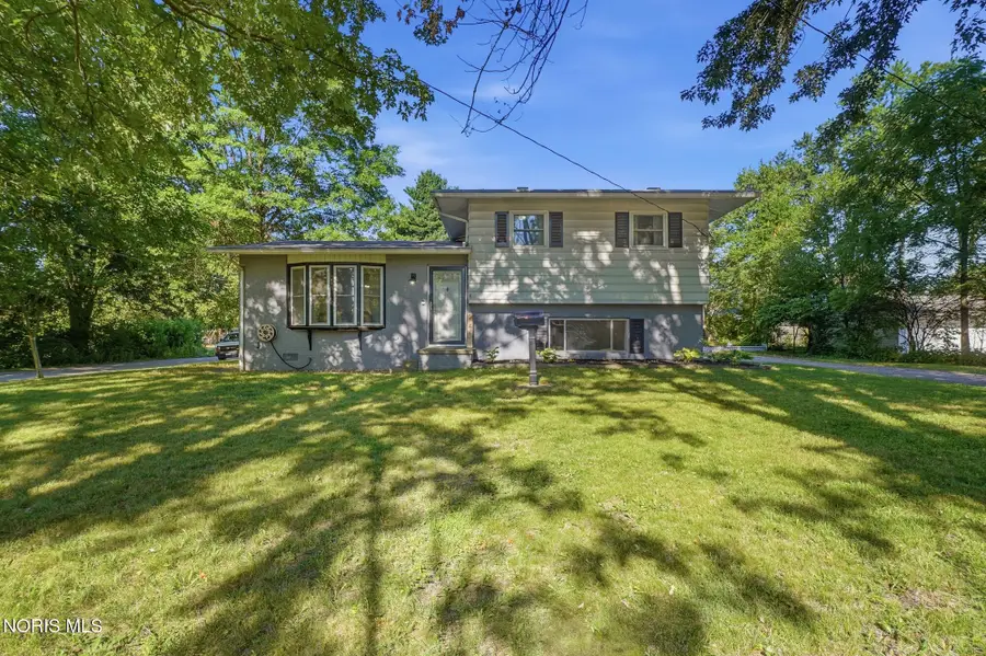 2401 Vaness Drive, Toledo, OH 43615 - #3