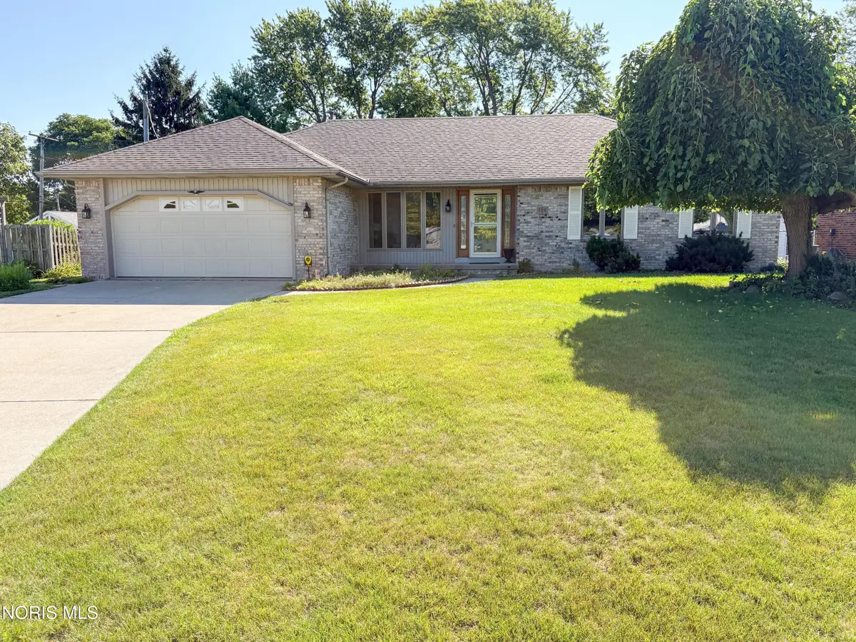 126 Luella Avenue, Oregon, OH 43616 - #1