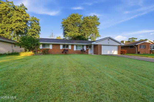 6051 E Benalex Drive, Toledo, OH 43612