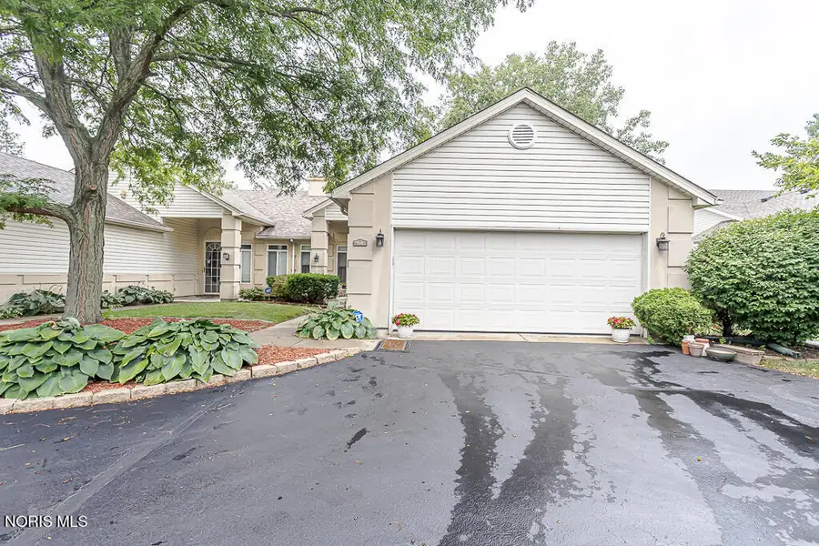 917 Hilltop Lane, Toledo, OH 43615 - #3