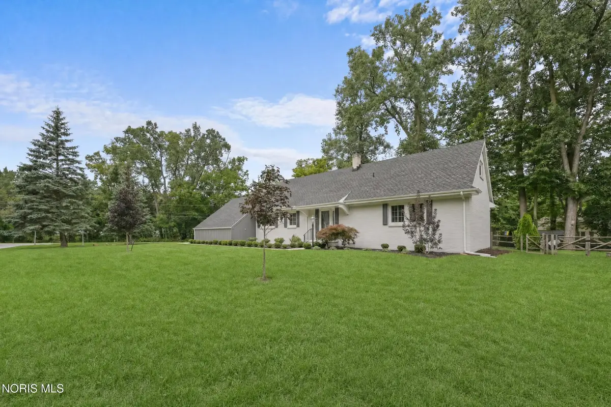 6044 Indian Trail, Sylvania, OH 43560 - #1