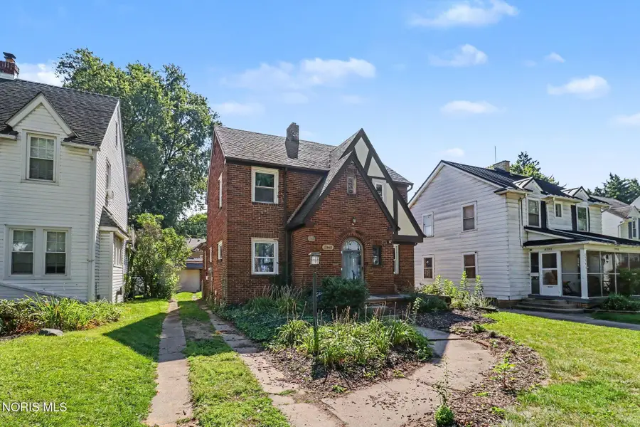 3940 Maxwell Road, Toledo, OH 43613 - #2