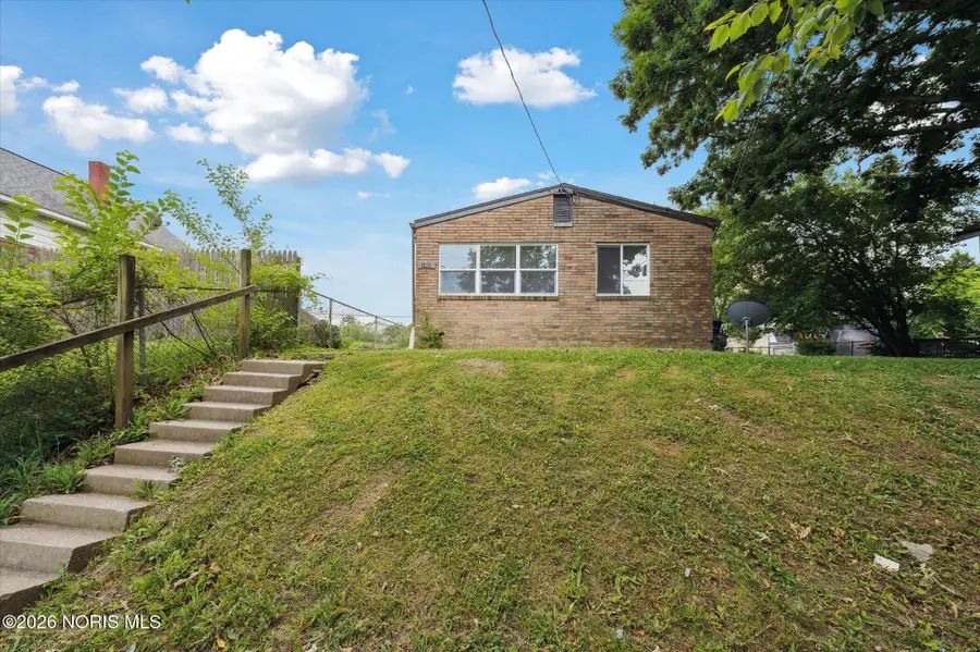 1022 Liberty Street, Toledo, OH 43605 - #2