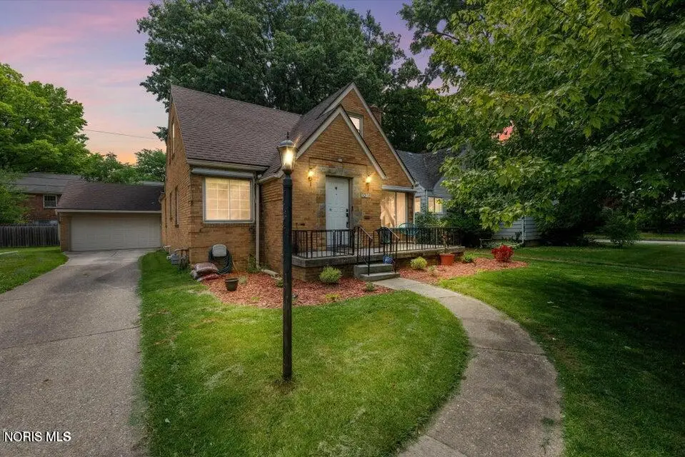 3208 Aldringham Road, Toledo, OH 43606 - #1