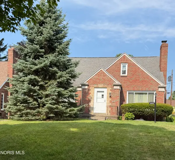 3023 Barrington Drive, Toledo, OH 43606