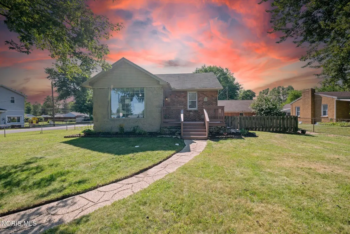 5905 Livingston Drive, Toledo, OH 43613 - #1