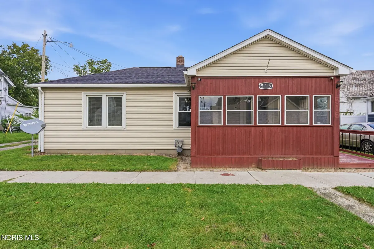 516 Maple Street, Fostoria, OH 44830 - #1