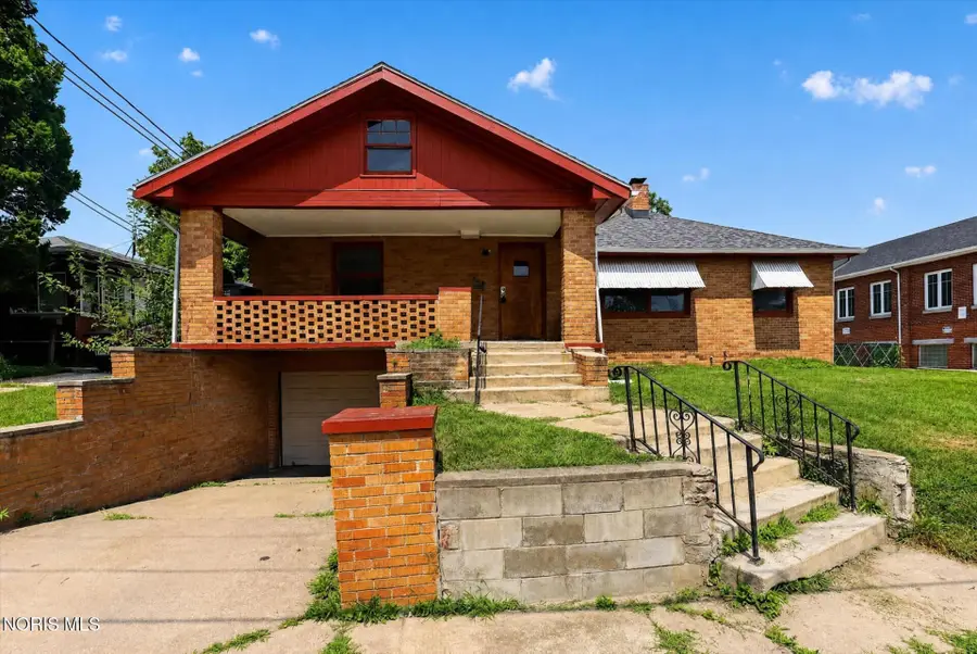 735 Russell Street, Toledo, OH 43608 - #3