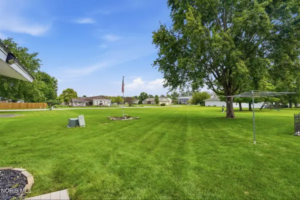 219 Cherry Blossom Lane, Carey, OH 43316