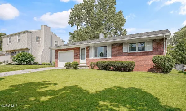 2617 Greenacre Drive, Findlay, OH 45840