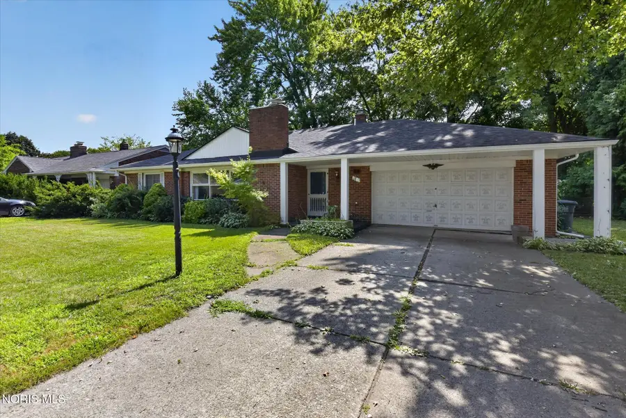 3417 Blairmont Avenue, Toledo, OH 43614 - #2