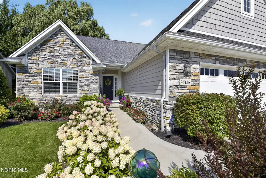 25136 Rocky Harbour Drive, Perrysburg, OH 43551 - #2