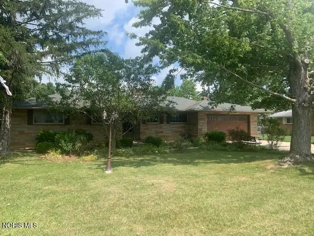 212 Cleveland Avenue, Defiance, OH 43512 - #1