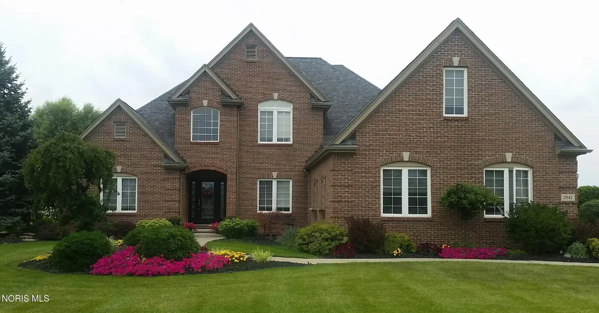 2942 Lexington Glen Boulevard, Monclova, OH 43542 - #1