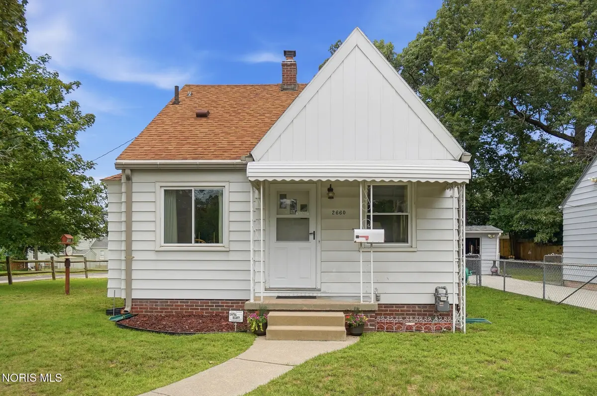 2660 Oak Grove Place, Toledo, OH 43613 - #1