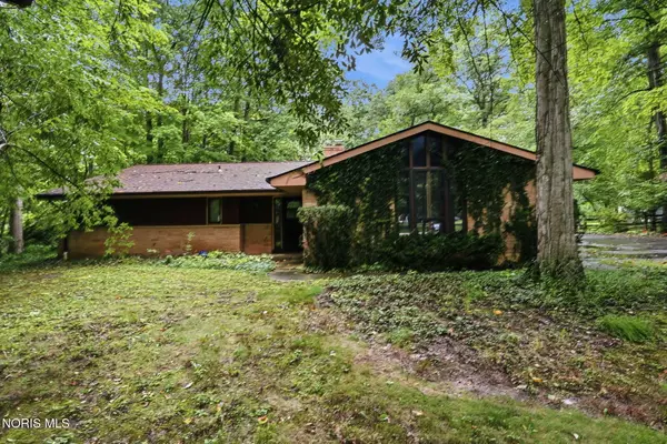 16170 Beechwood Road, Findlay, OH 45840