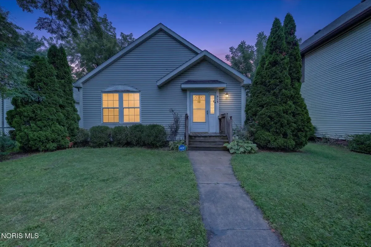 915 N Ontario Street, Toledo, OH 43604 - #1