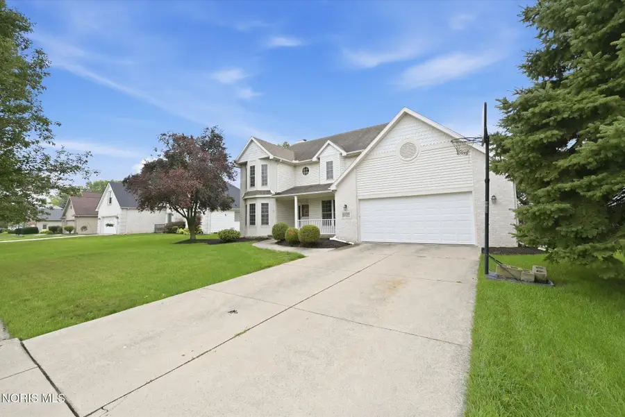 8127 Silverstone Drive, Waterville, OH 43566 - #3