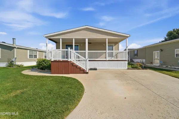 27484 Oregon Road #25, Perrysburg, OH 43551