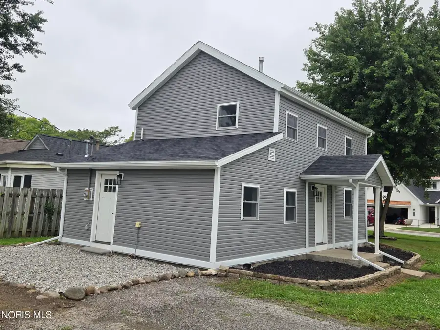 24409 W 3rd Street, Grand Rapids, OH 43522 - #3