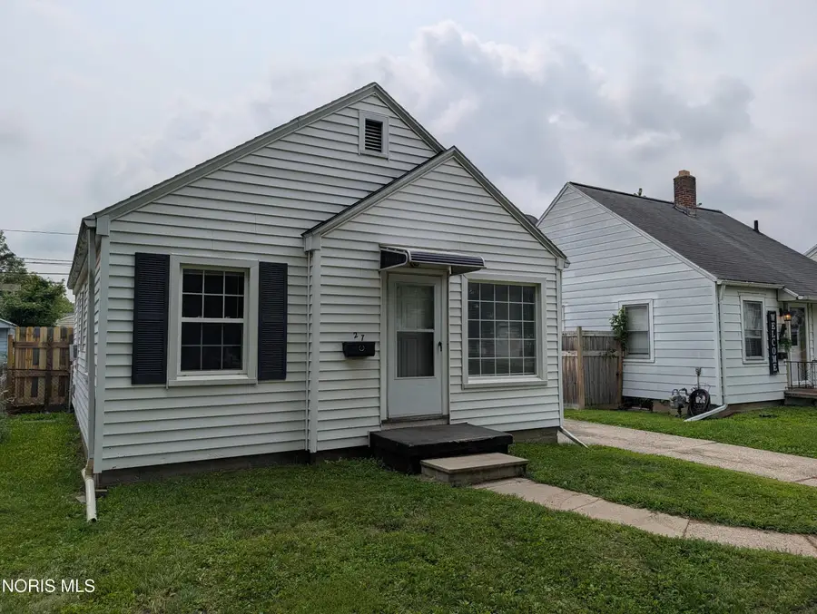27 W Poinsetta Avenue, Toledo, OH 43612 - #2