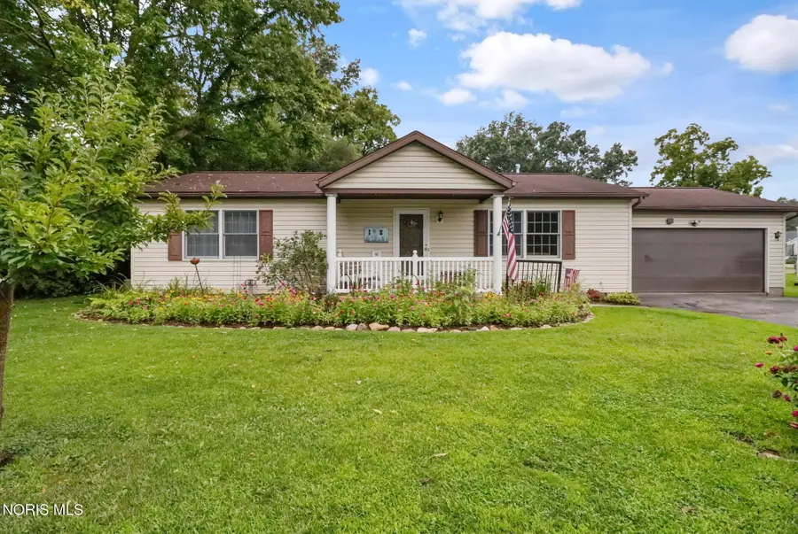 810 Olyander Road, Holland, OH 43528 - #3