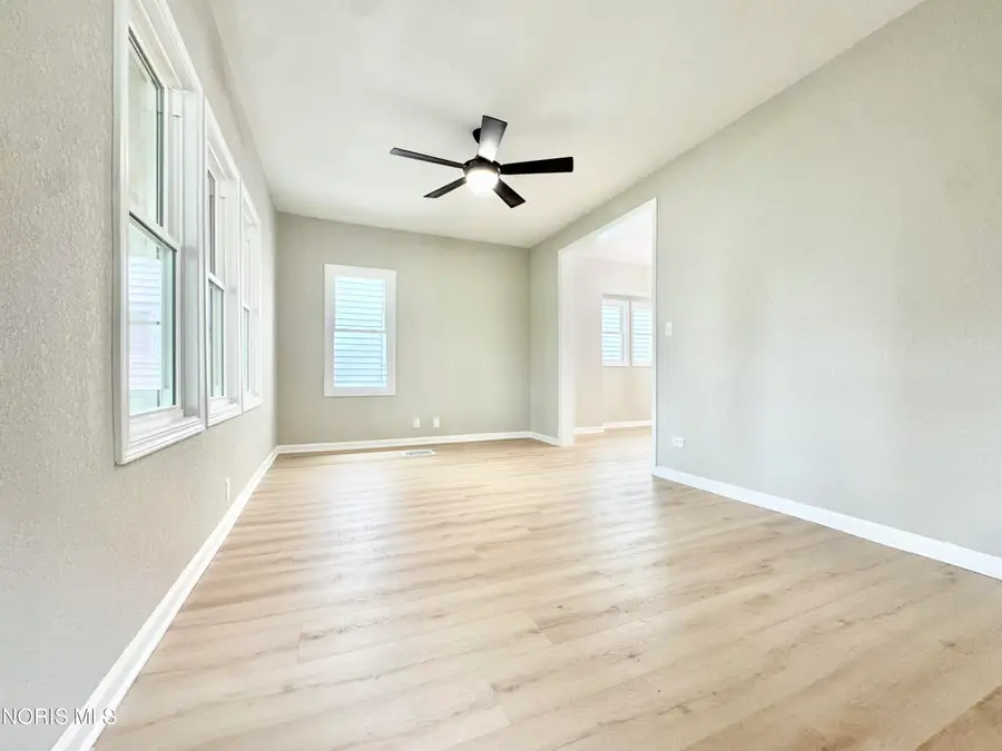 32 Allison Avenue, Toledo, OH 43605 - #3