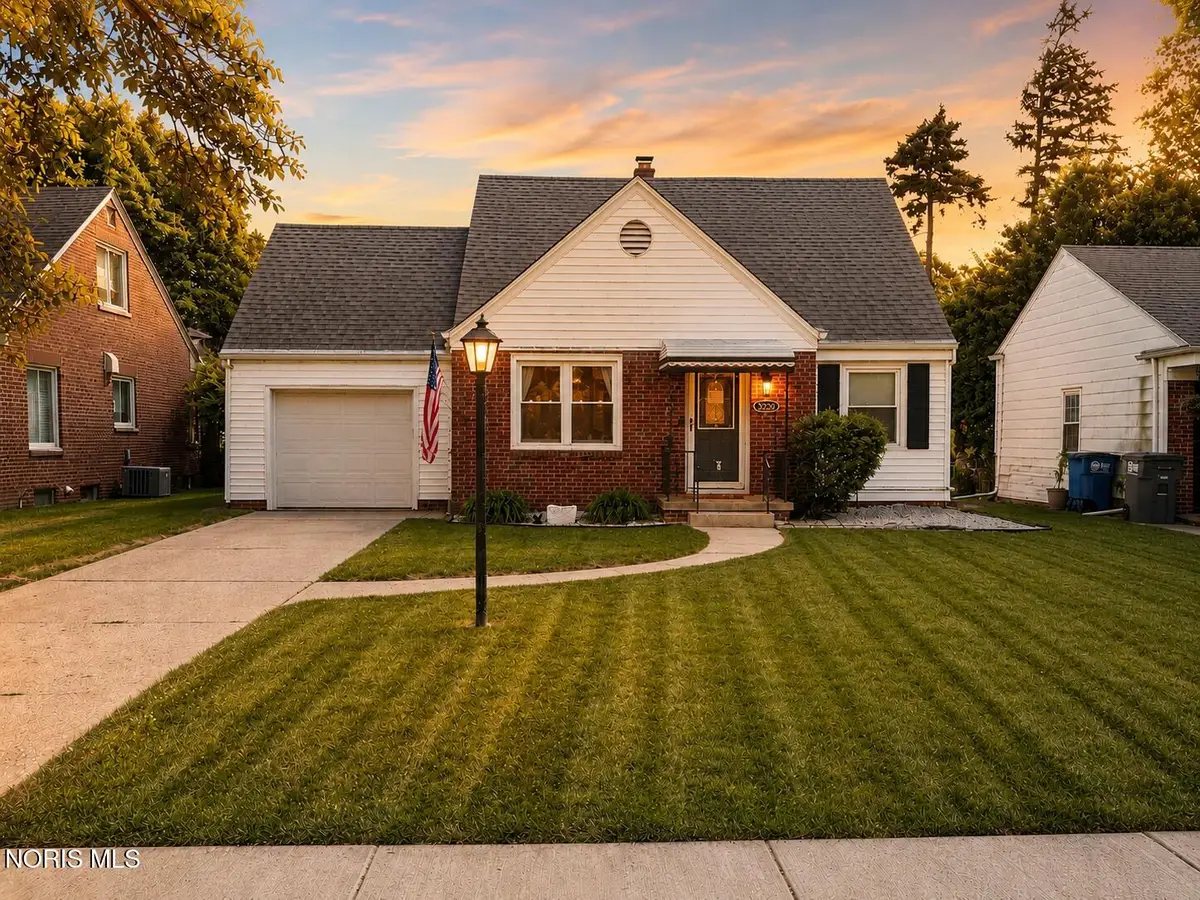 3220 Cheltenham Road, Toledo, OH 43606 - #1