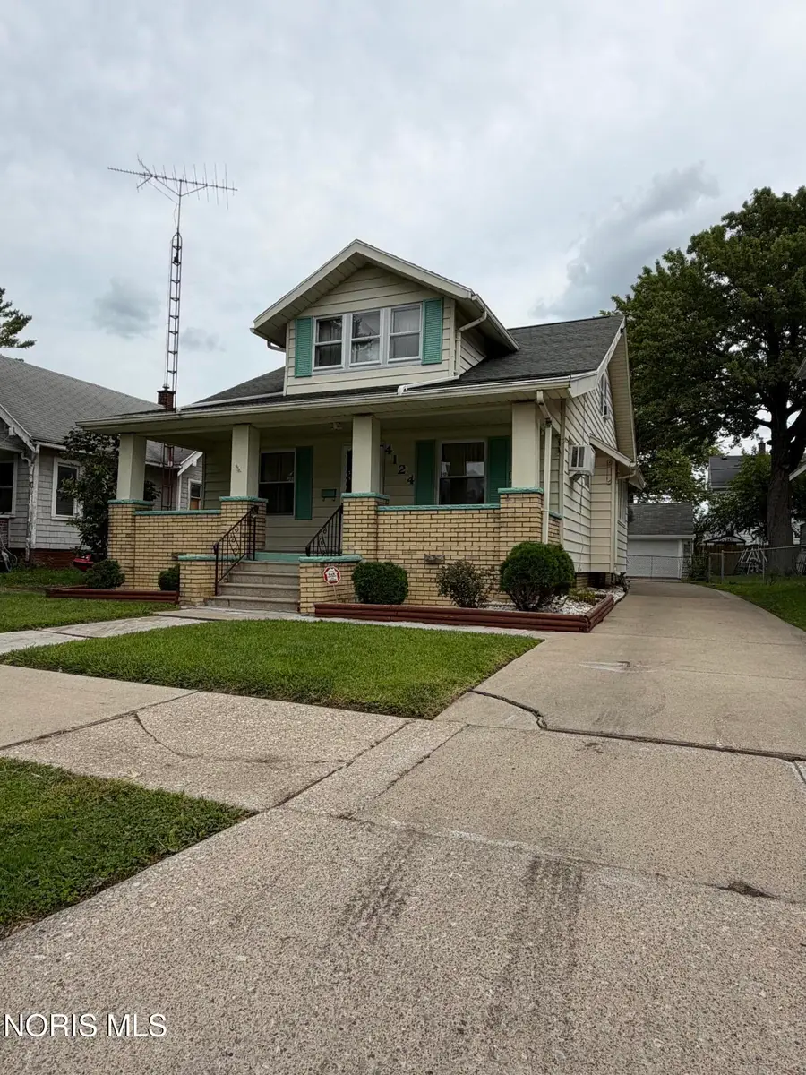 4124 Caroline Avenue, Toledo, OH 43612 - #2