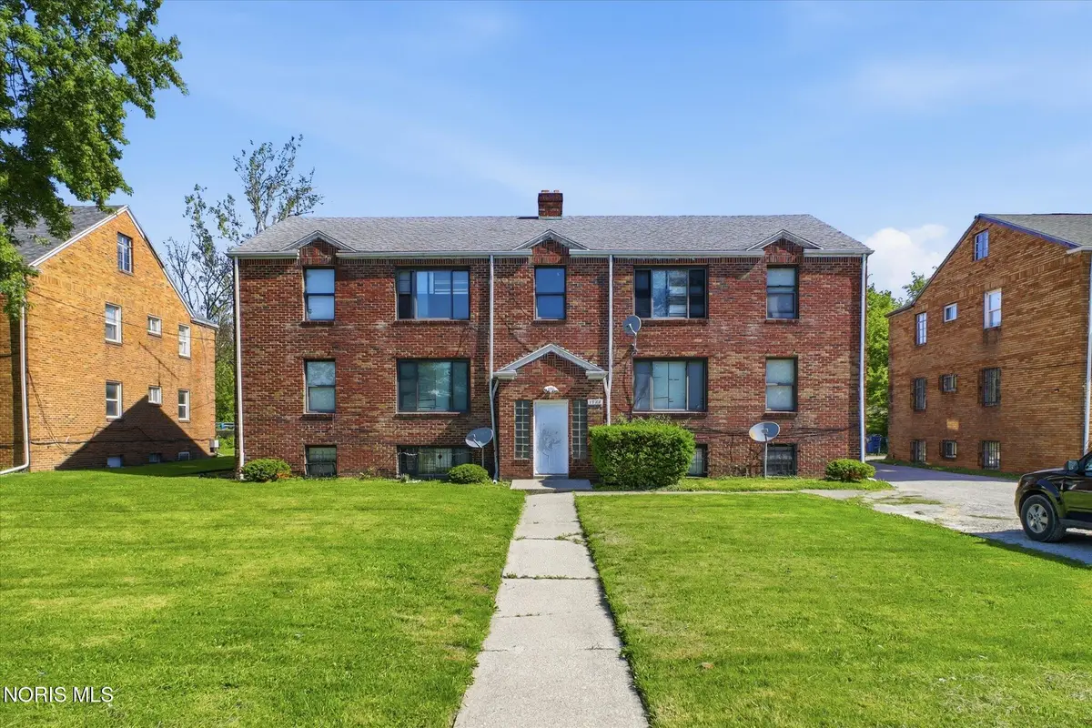 1364 N Cove Boulevard, Toledo, OH 43606 - #1
