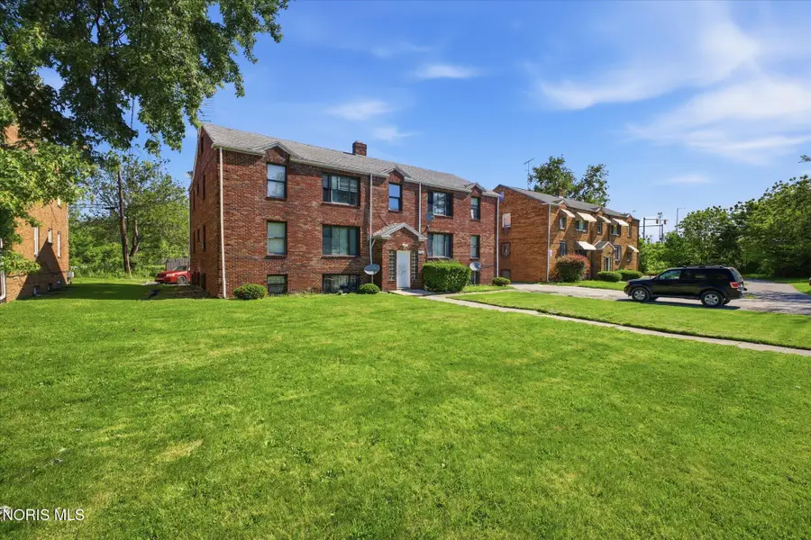1364 N Cove Boulevard, Toledo, OH 43606 - #2