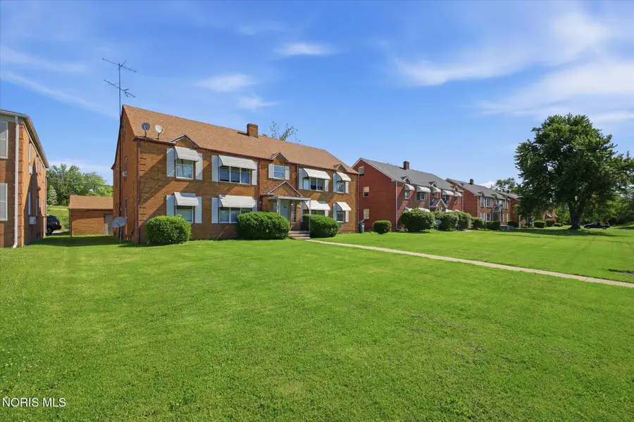 1384 N Cove Boulevard, Toledo, OH 43606 - #2