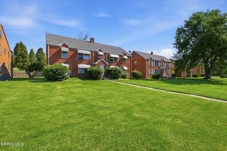 1380 N Cove Boulevard, Toledo, OH 43606 - #2
