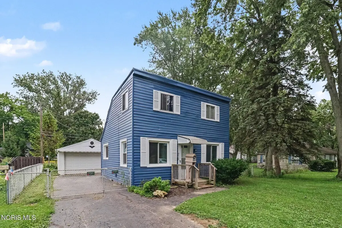 5518 Merriman Drive, Sylvania, OH 43560 - #1
