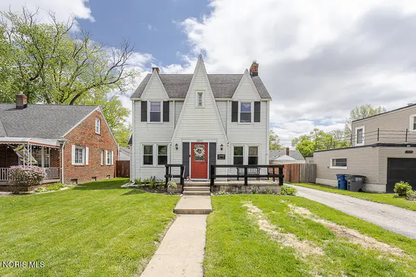 1805 Heatherdowns Boulevard, Toledo, OH 43614