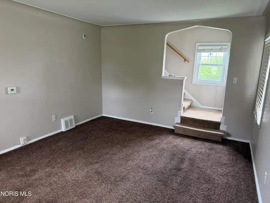 314 W Crawford Avenue, Toledo, OH 43612 - #3
