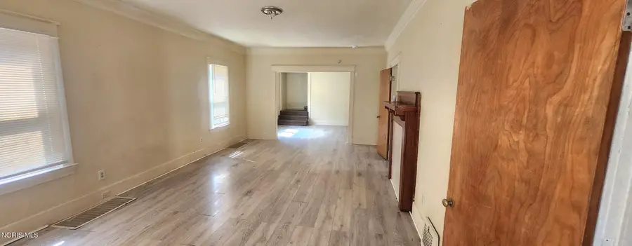 733 Redwood Avenue, Toledo, OH 43609 - #2