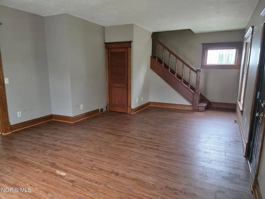 527 Wood Street, Delta, OH 43515 - #3