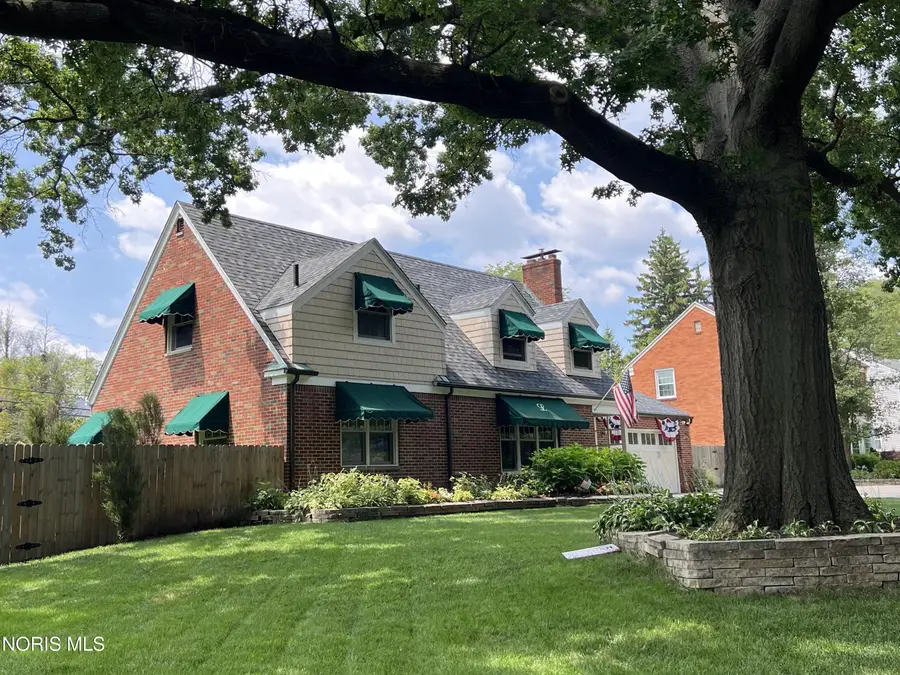 2911 Middlesex Drive, Toledo, OH 43606 - #2