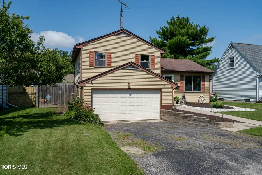 633 Southfield Drive, Maumee, OH 43537 - #3