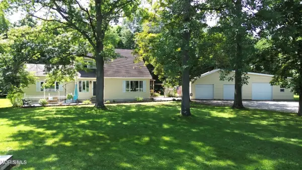 21250 Switzer Road, Defiance, OH 43512
