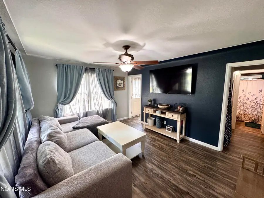 4205 Bowen Road, Toledo, OH 43613 - #3