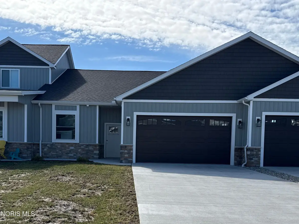 176 E Bridge Road, Northwood, OH 43619 - #1