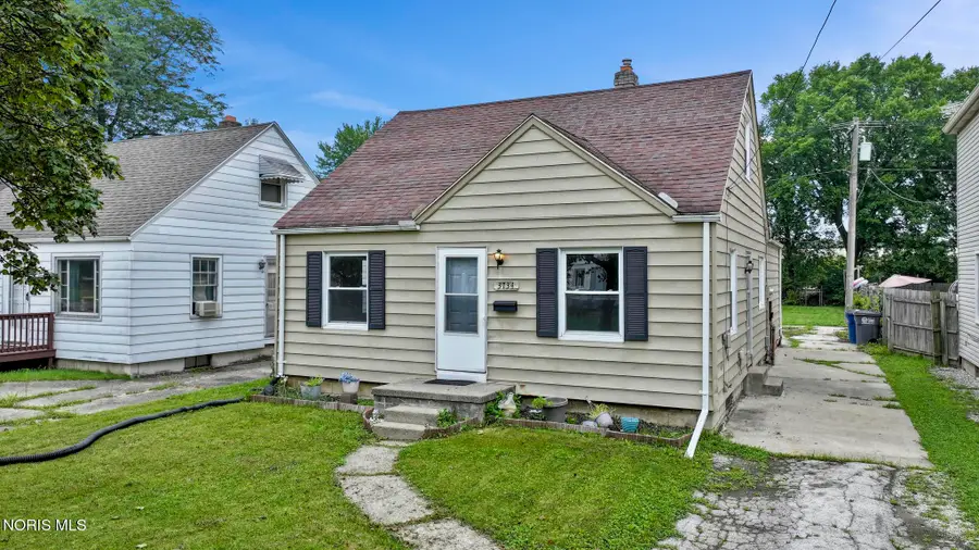 3734 Frampton Drive, Toledo, OH 43614 - #2