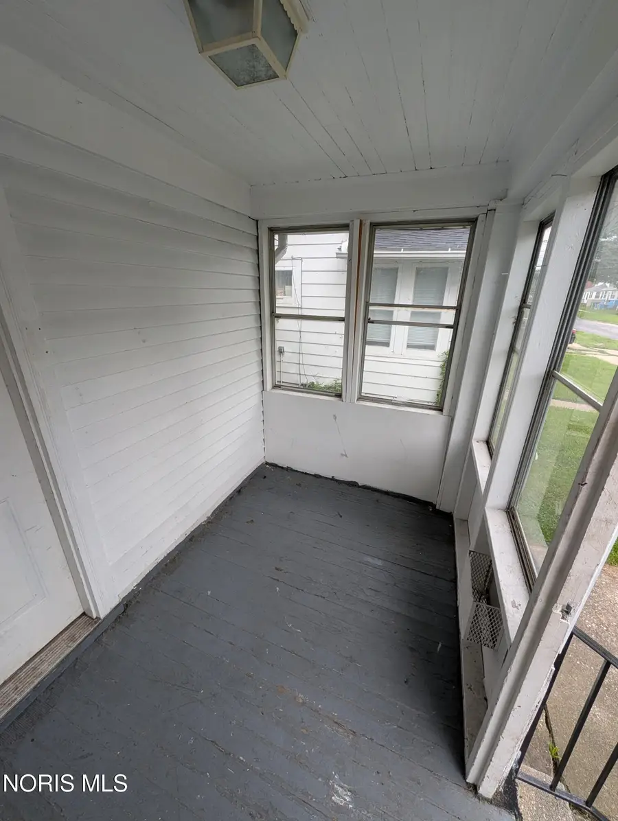 1212 Paxton Street, Toledo, OH 43608 - #3